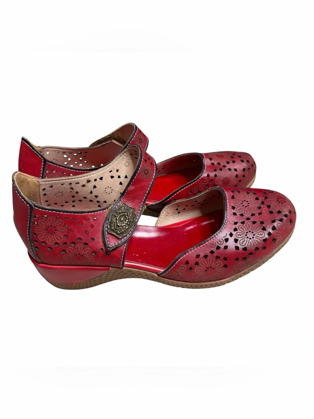 LArtiste by Spring Step red artiste